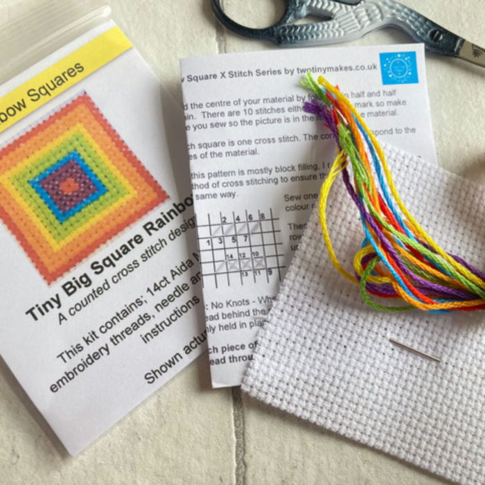 Kit Tiny Rainbow Cross stitch squares
